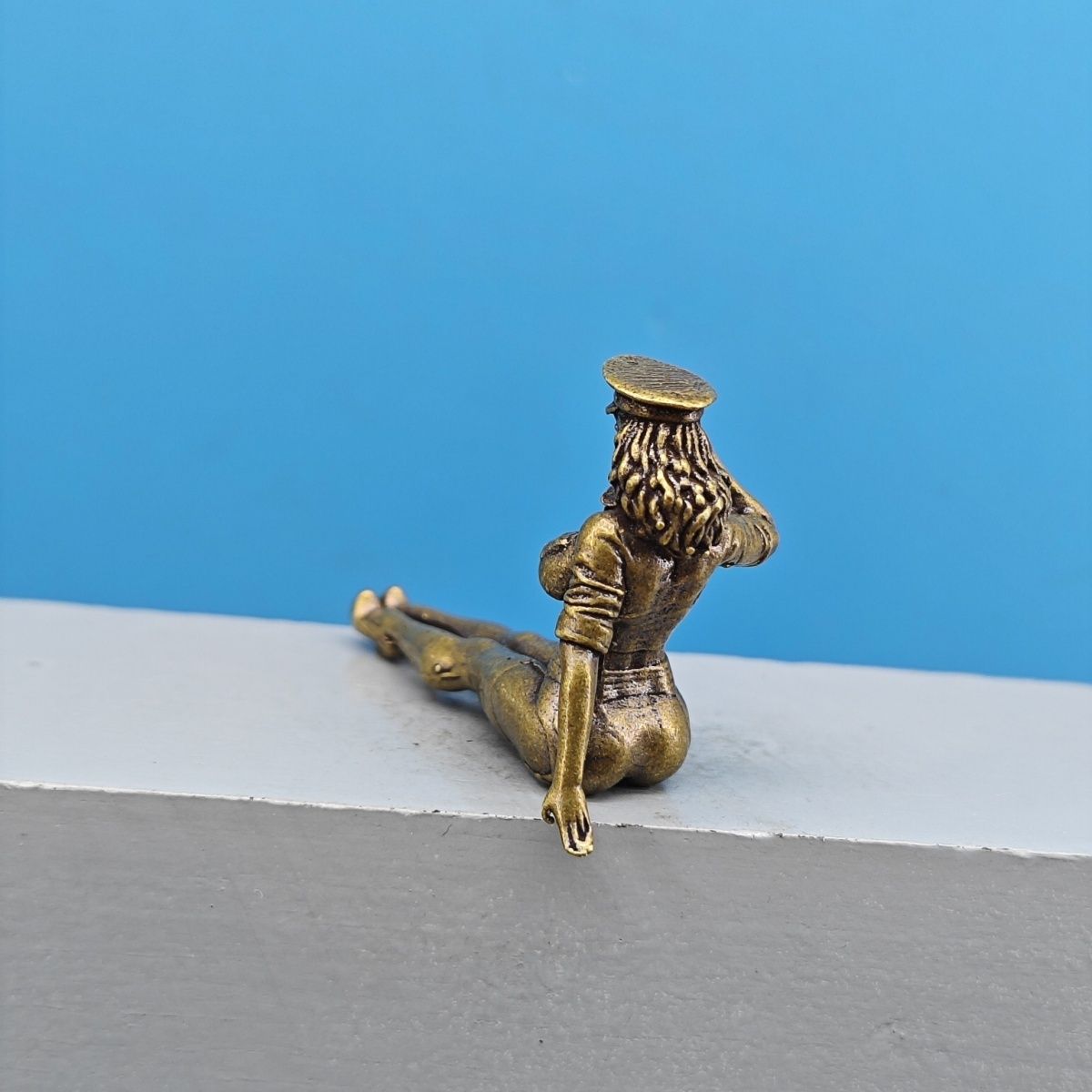 Solid Brass Miniature Girl Fig - Vintage Collectible Cars ulasan dan harga